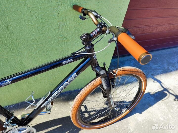 Супер стиль Kona Oahu Brawn Edition 18