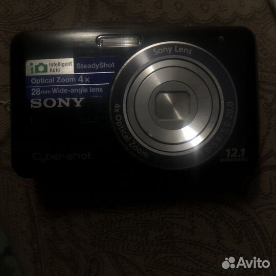 Компактный фотоаппарат