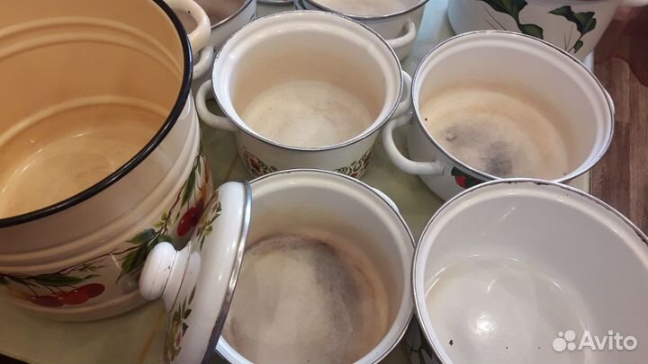 Кастрюли казан тарелки