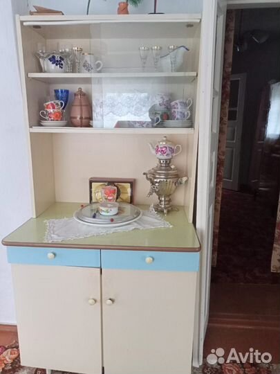 Сервант б/у