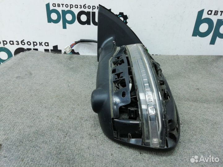 Зеркало левое 13 контактов под камер 96302-4EH8B