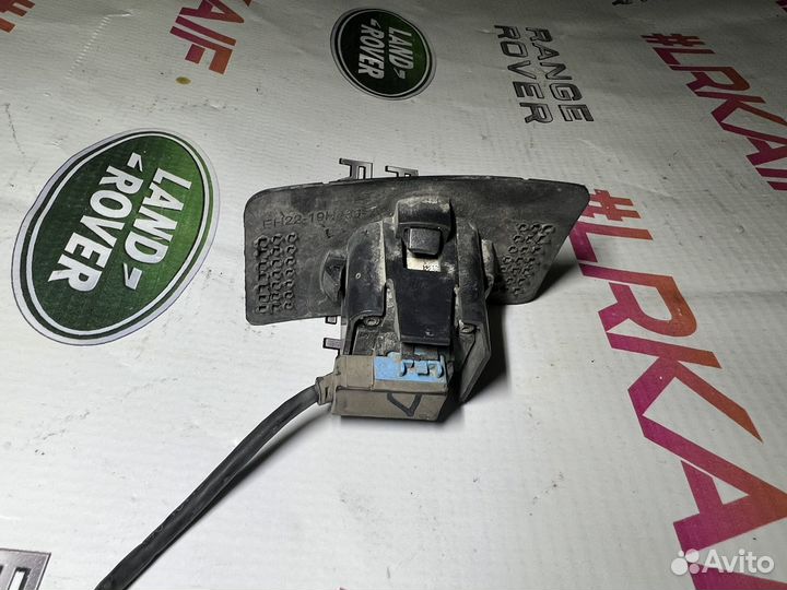 Камера левая в бампер для Land Rover Discovery 4