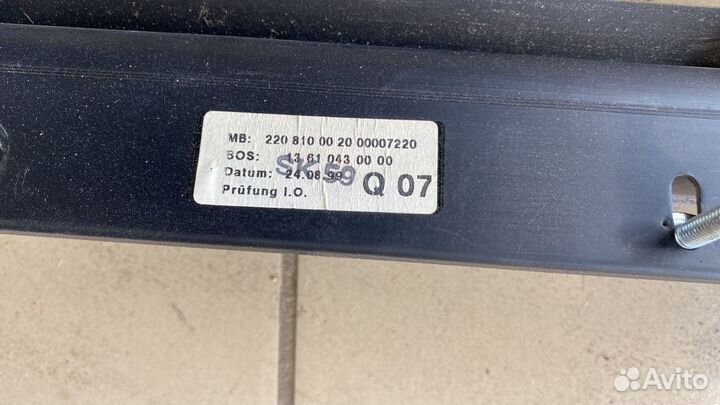 Солнцезащитная шторка задняя Mercedes Benz W220