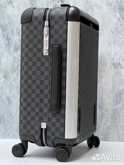 Чемодан Louis Vuitton Horizon 55