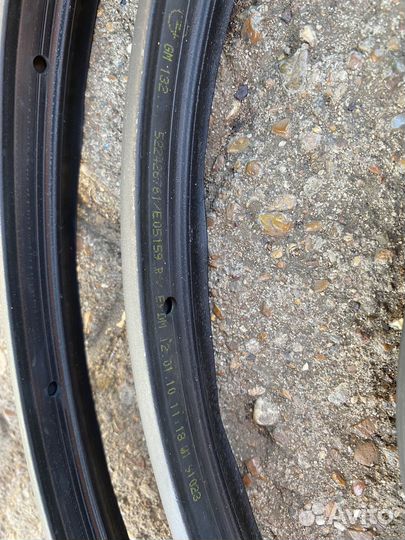 Уплотнитель двери задн прав внутр Opel Astra J