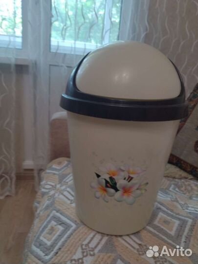 Мусорное ведро