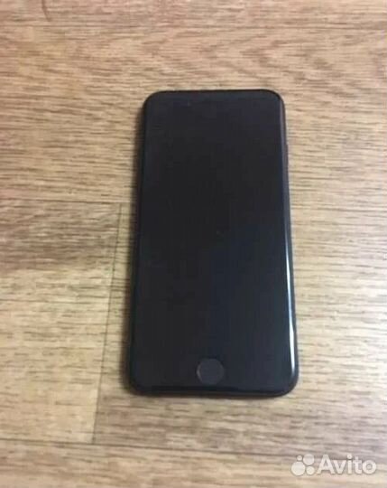 iPhone 7, 32 ГБ