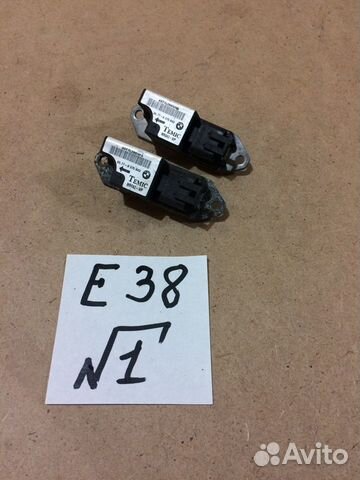 Датчик AiR BAG BMW E38 4.4 65778375643