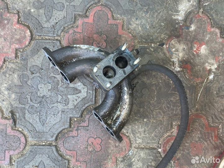 Коллектор впускной Ваз(Lada) 2107 карбюратор 2004