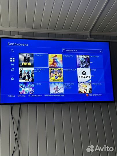 Sony PS4pro 1tb +игры +2-джостика