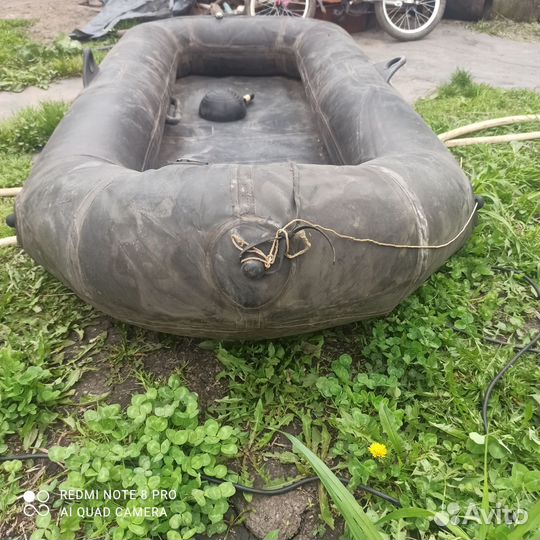 Резиновая лодка