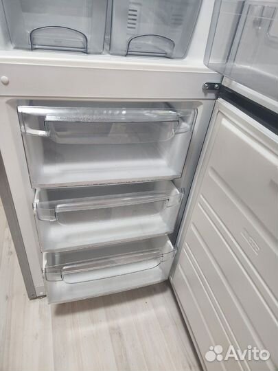 Холодильник atlant XM-4426-N-080, не работает