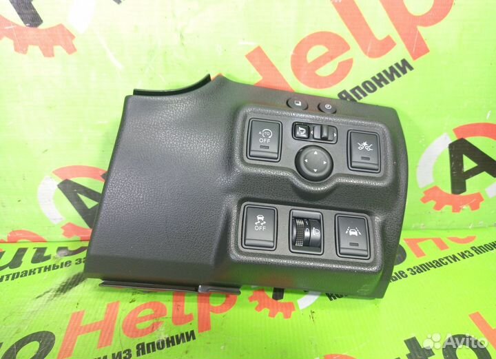 Блок кнопок nissan note E12
