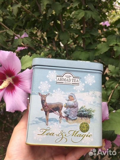 Шкатулка музыкальная новая с чаем Ахмад Ти 2014 г