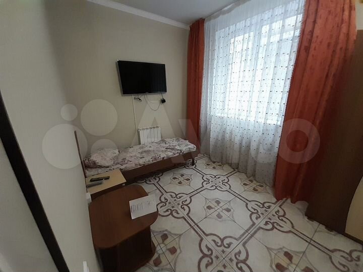 Дом 1200 м² на участке 6 сот.