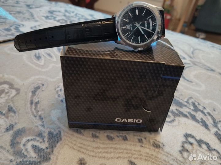 Мужские наручные часы casio