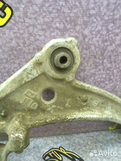 Рычаг передней подвески Ниссан Теана J32