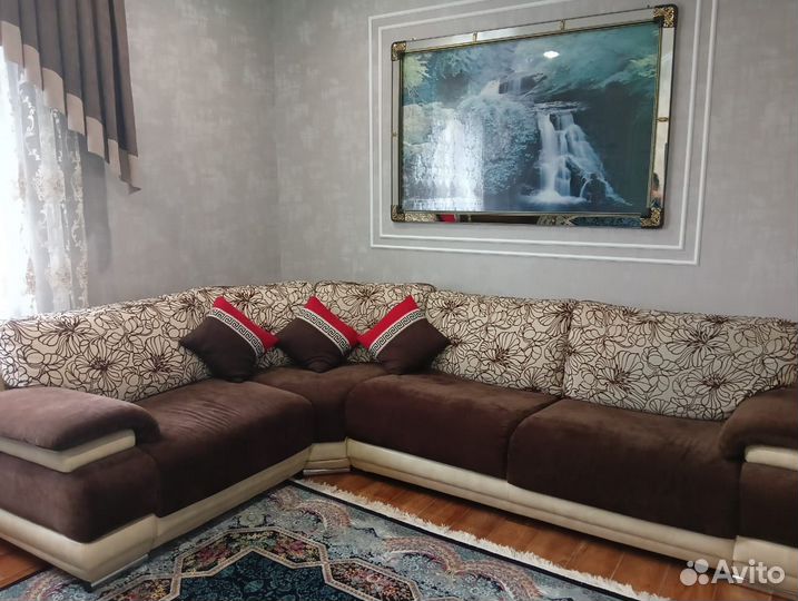 Большой угловой диван бу