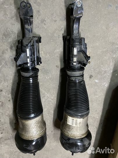 Стойка пневмо амортизатор Мерседес w222