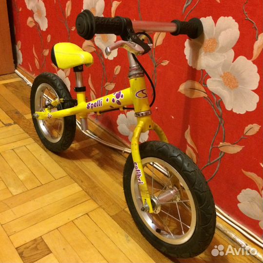 Продам Беговел spelli colibri (3,5 кг.)