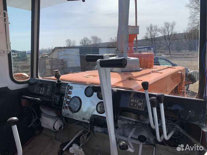 Трактор ВгТЗ ДТ-175, 1991