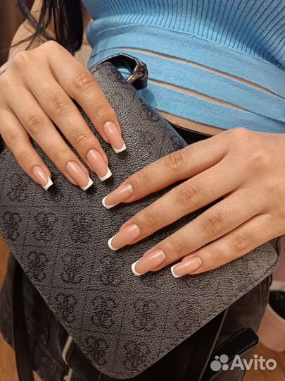 Маникюр, наращивание ногтей, смарт педикюр на дму