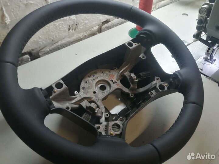 Руль mitsubishi pajero 4