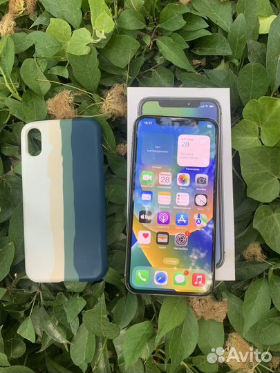 iPhone X, 256 ГБ