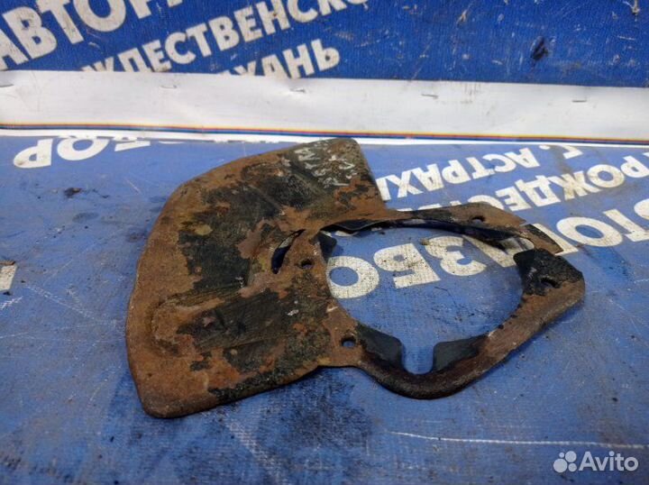 Пыльник тормозного диска Opel Astra H универсал