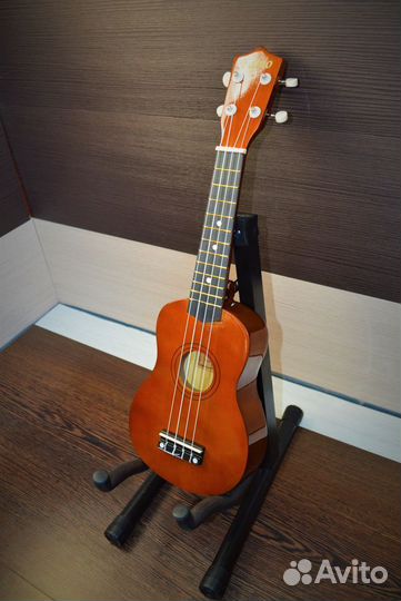 Укулеле - сопрано (новая), в заводской коробке