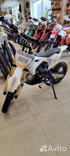 Питбайк Motoland TCX125