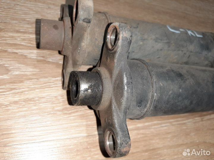 Карданный вал Mercedes-Benz C-Class W204 2008