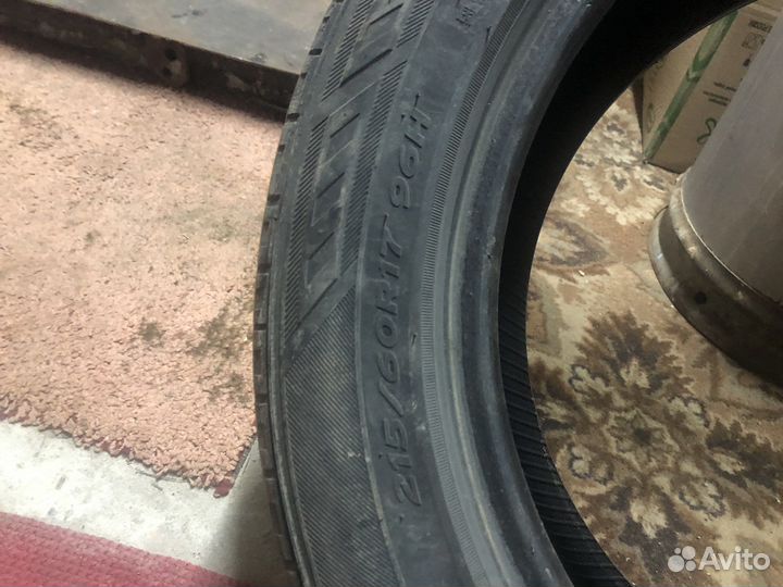 Hankook Dynapro HP RA23 215/60 R17