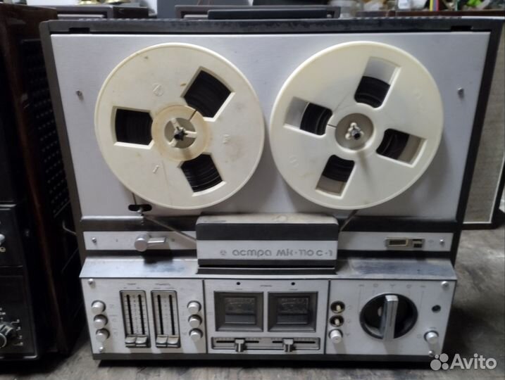 Катушечный магнитофон