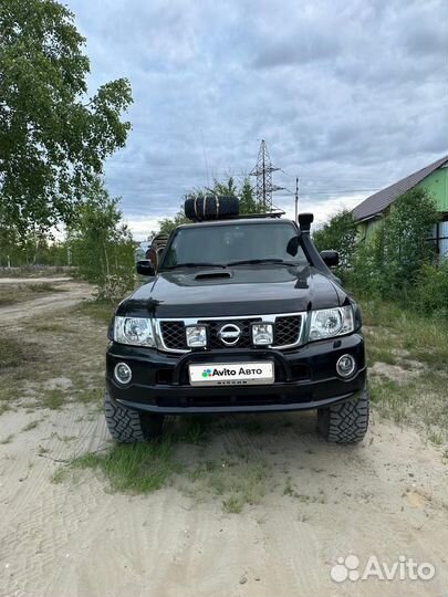 Nissan Patrol 4.2 AT, 2008, 200 000 км