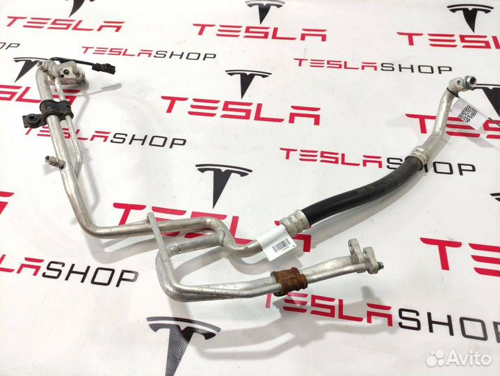 Трубка кондиционера Tesla Model S 2015