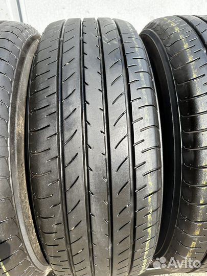 Yokohama BluEarth E51 225/60 R18