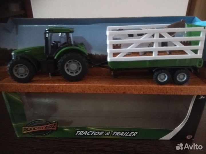 Трактор с прицепом