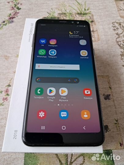 Samsung Galaxy A8 (2018), 4/32 ГБ