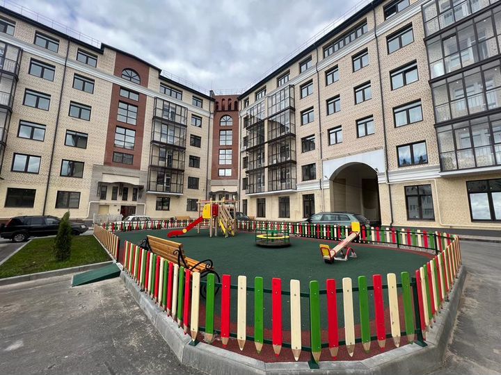 2-к. квартира, 77,2 м², 2/6 эт.