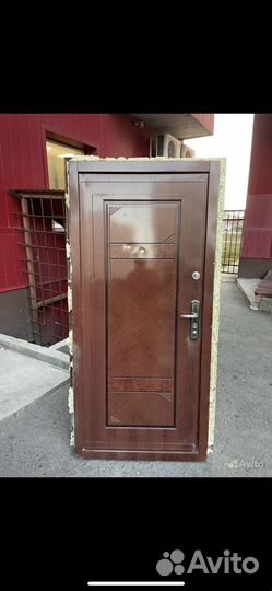 Дверь входная железная бу