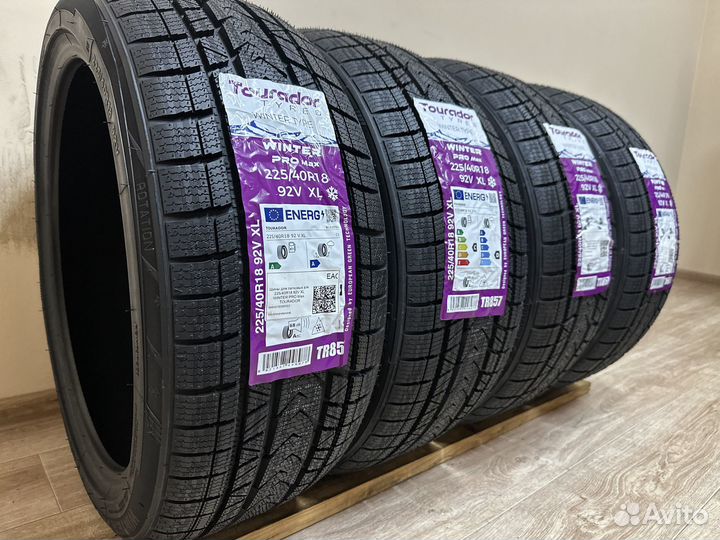 Tourador Winter Pro Max 225/40 R18 93V