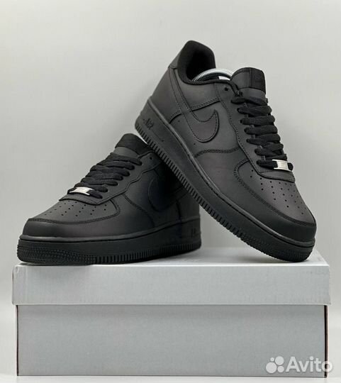 Nike Air Force 1 Black