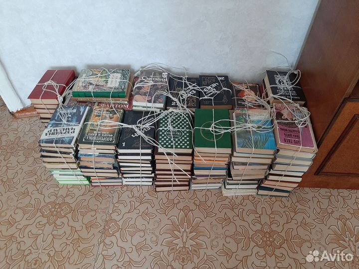 Книги отдам бесплатно