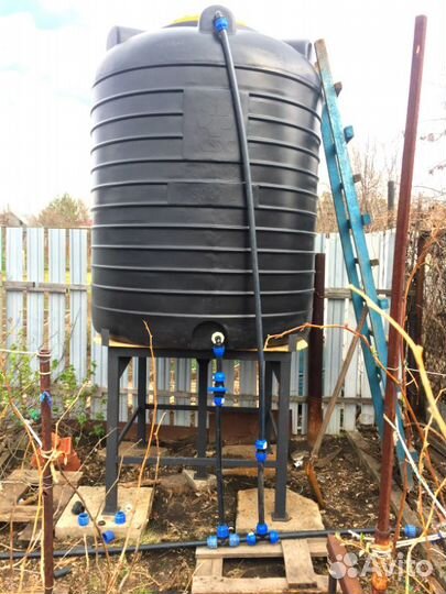 Бак для воды 1000 литров для сада или дачи