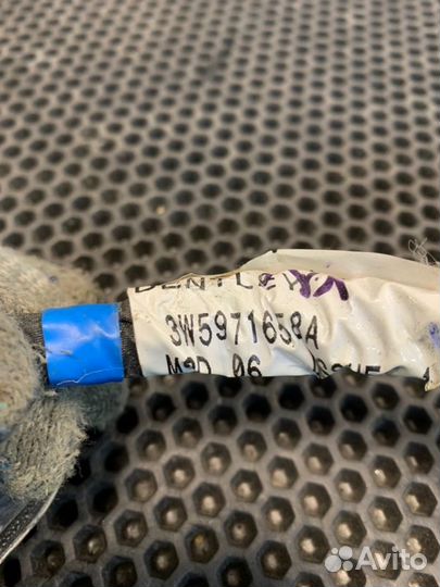 Проводка двери задняя правая Bentley Continental