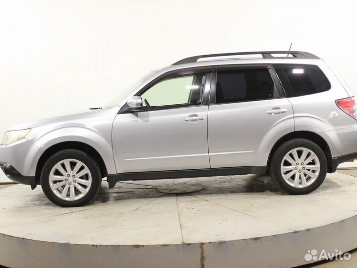 Subaru Forester 2.5 AT, 2011, 158 100 км