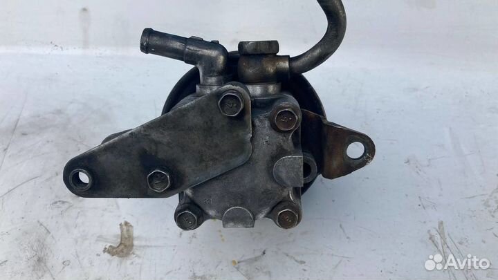 Насос гидроусилителя руля Nissan Xtrail T30