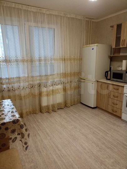 1-к. квартира, 38 м², 1/9 эт.