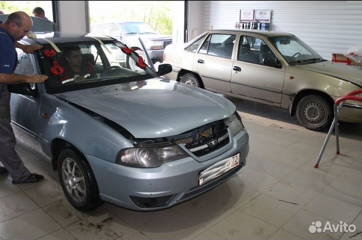 Стекло лобовое Daewoo Nexia новое